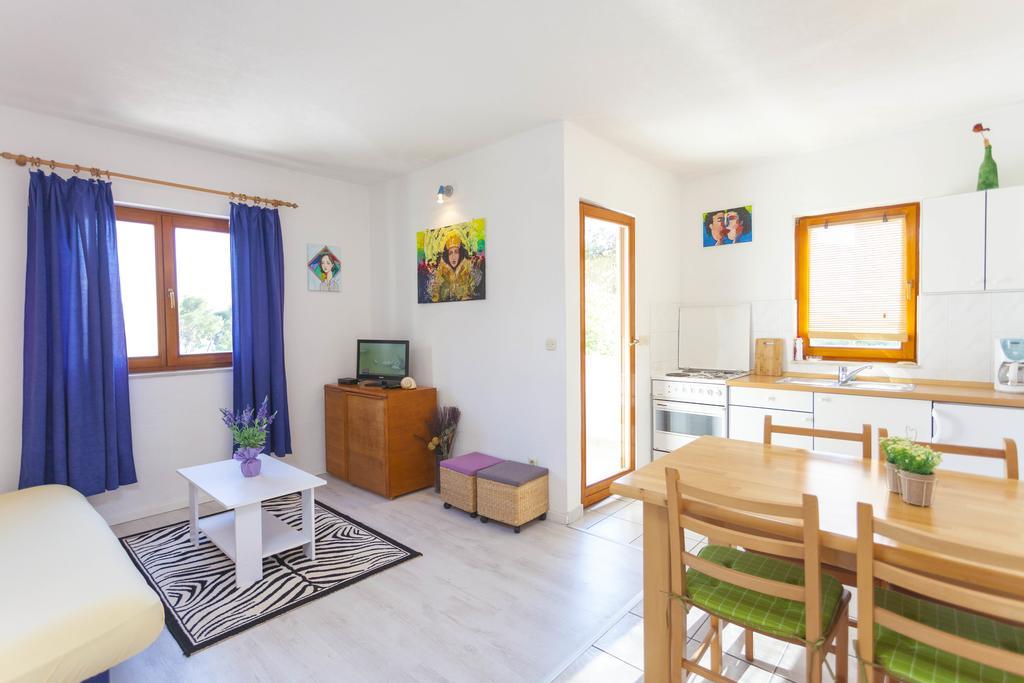 Meri Apartments - Puharic Makarská Pokoj fotografie