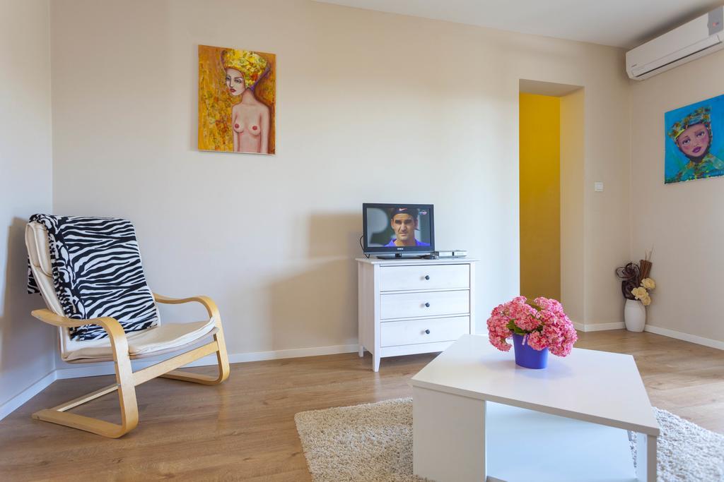 Meri Apartments - Puharic Makarská Pokoj fotografie